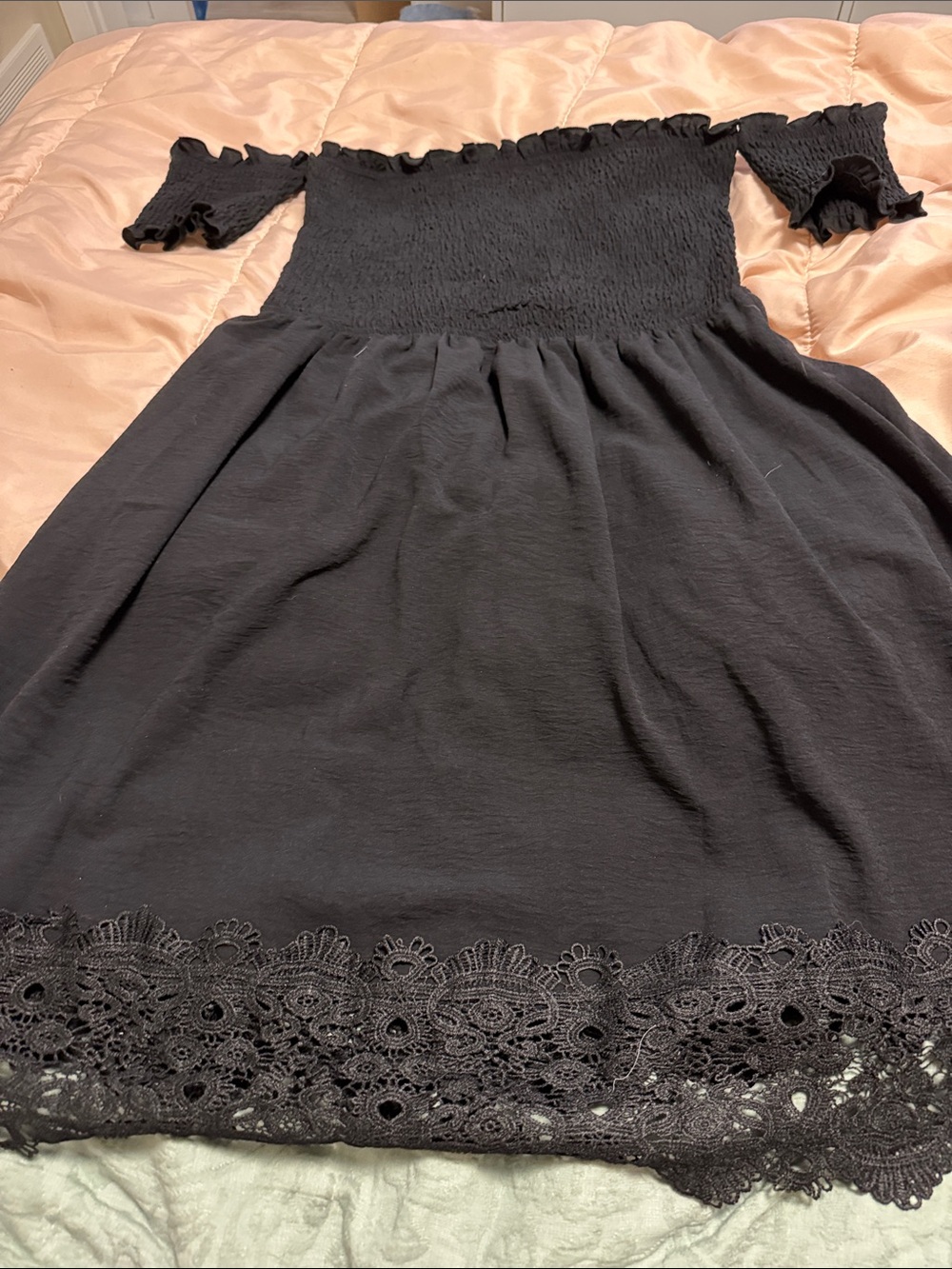 Girls Black Off-Shoulder Dress with Lace Hem